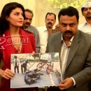 Jacqueline Fernandez Fights to Ban Horse drawn Carriages in Mumbai