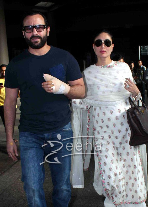 Pregnant Kareena Kapoor Sabyasachi White Dress